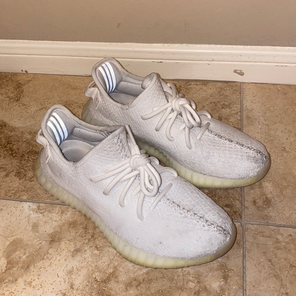 Yeezy V2 White